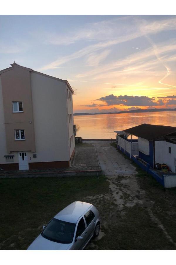 Beach Front Paradise Apartment Sukošan Exterior foto